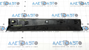 Mitsubishi Outlander 22-25 lower rear left door trim, structure, crack in fastening