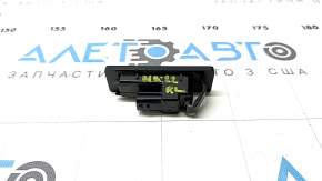 Left tailgate number plate light for Mitsubishi Outlander 22-25