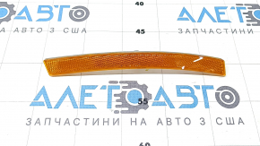 Mitsubishi Outlander 22-25 Left Front Bumper Reflector
