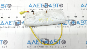 Mitsubishi Outlander 22-25's left seat airbag has oxidized.