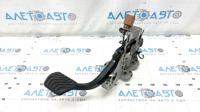 Mitsubishi Outlander 22-25 brake pedal