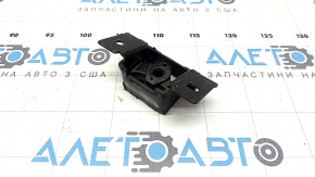 Mitsubishi Outlander 22-25 2.5 Intake Pipe Bracket