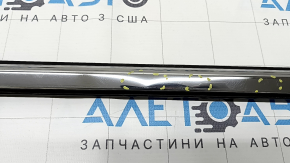 Mitsubishi Outlander 22-25 chrome door-glass molding, front left center, dents