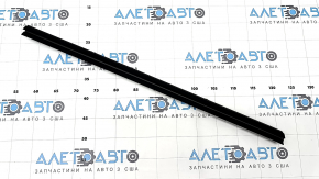 Inner glass seal for the rear right door of a Mitsubishi Outlander 22-25