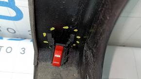 Mitsubishi Outlander 22-25 front left fender arch trim, broken mount, scratches