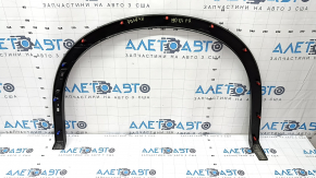 Mitsubishi Outlander 22-25 front right fender arch trim, scratches