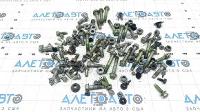 Mitsubishi Outlander 22-25 rear suspension hardware, incomplete