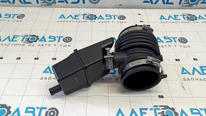 Air duct with resonator Nissan Murano z51 09-14