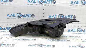 Right front headlight for Hyundai Elantra AD 19-20 halogen with brackets and cover