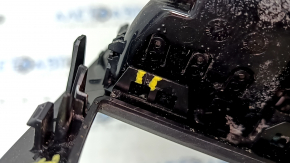 BMW 3 G20 19-25 center console air vent, black, without cigarette lighter, crack in mount, water damage
