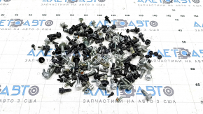 Incomplete interior hardware for Hyundai Elantra AD 17-20