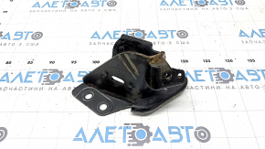 Rear right trunnion bracket Nissan Rogue 14-20 for strut, Japan built, Usa built