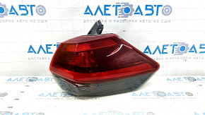 Nissan Rogue 17-20 right outer fender light scratch