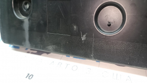 Nissan Leaf 18-22 front license plate scratches