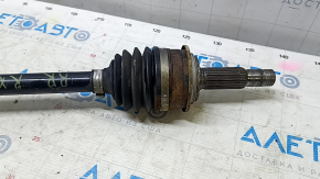 The rear right half shaft of a Lexus RX450h 16-22 has stripped threads.