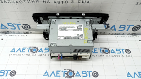 Nissan Rogue 18-19 radio tape recorder scratches