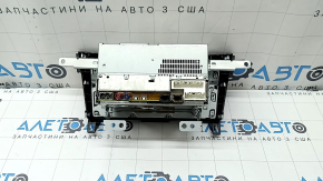 Nissan Rogue 18-19 radio tape recorder scratches