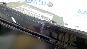 Nissan Rogue 18-19 radio tape recorder scratches