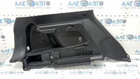 Left arch trim for a 19-20 Nissan Rogue, black, 2 rows, scratches, worn