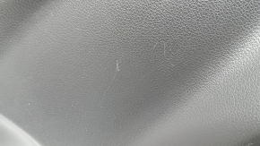 Right arch trim for a 19-20 Nissan Rogue, black, 2 rows, scratches