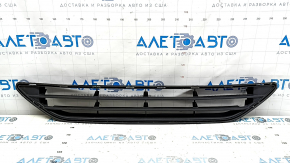 Nissan Rogue 17-20 front bumper lower grille structure, scratch