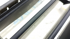 Nissan Rogue 17-20 front bumper lower grille structure, scratch
