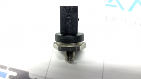 Fuel pressure sensor for Audi Q3 83A 19-25 2.0T on the rail