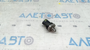 Fuel pressure sensor for Ford Mustang mk6 15-2.3T on the fuel rail