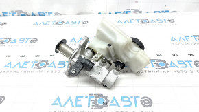 Master brake cylinder with reservoir Audi Q3 83A 19-25 with cover