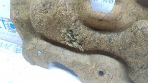 Nissan Leaf 18-24 hood insulation is torn