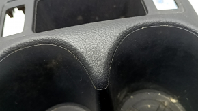 Black central cup holder for Nissan Rogue 19-20, for heated seats, scratches