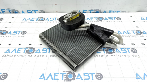 Audi Q3 83A 19-25 Evaporator with Valve