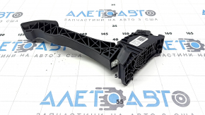 Audi Q3 83A 19-25 gas pedal