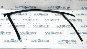 Front left glass seal with molding for Audi Q3 83A 19-25 chrome
