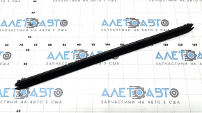 Inner glass seal for the rear left door of an Audi Q3 83A 19-25