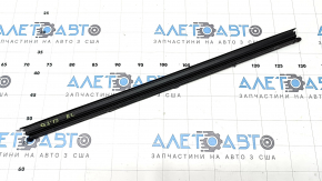 Inner glass seal for the rear left door of an Audi Q3 83A 19-25