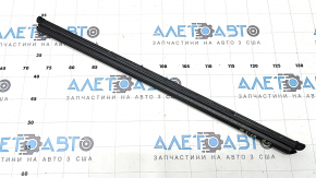 Inner glass seal for the rear right door of an Audi Q3 83A 19-25