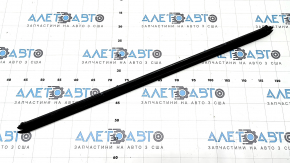 Inner glass seal for the front left door of an Audi Q3 83A 19-25
