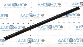 Inner glass seal for the front left door of an Audi Q3 83A 19-25