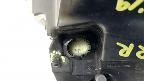 Audi Q3 83A 19-25 LED right outer fender light, broken mount