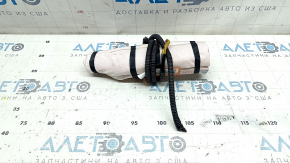 The left seat airbag on a Mazda CX-5 17-24 has a missing part.