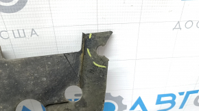 The front bumper guard for a 2016-2017 Honda Accord hybrid is broken.