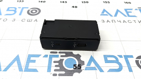 USB Hub Audi Q3 83A 19-25 front