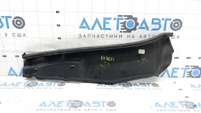 The left hood-wing seal for a BMW X1 F48 16-22 has broken fasteners.