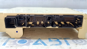The fuse box under the dashboard of the Lexus RX450h 16-22 is broken.