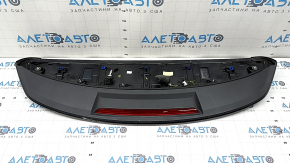 Central trunk lid spoiler for Audi Q3 83A 19-25 with brake light