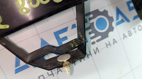 Right hood-wing seal for Audi Q3 83A 19-25, broken fasteners
