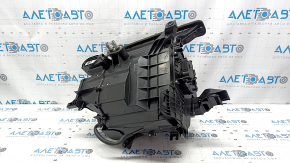 The heater assembly and air conditioner of a Honda Accord 17 hybrid have a dented pipe.