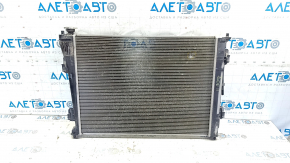 The water cooling radiator of the Hyundai Sonata 11-15 2.4 is dented