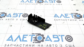 Right parking sensor mount in the radiator grille of the Audi A3 8V 15-16